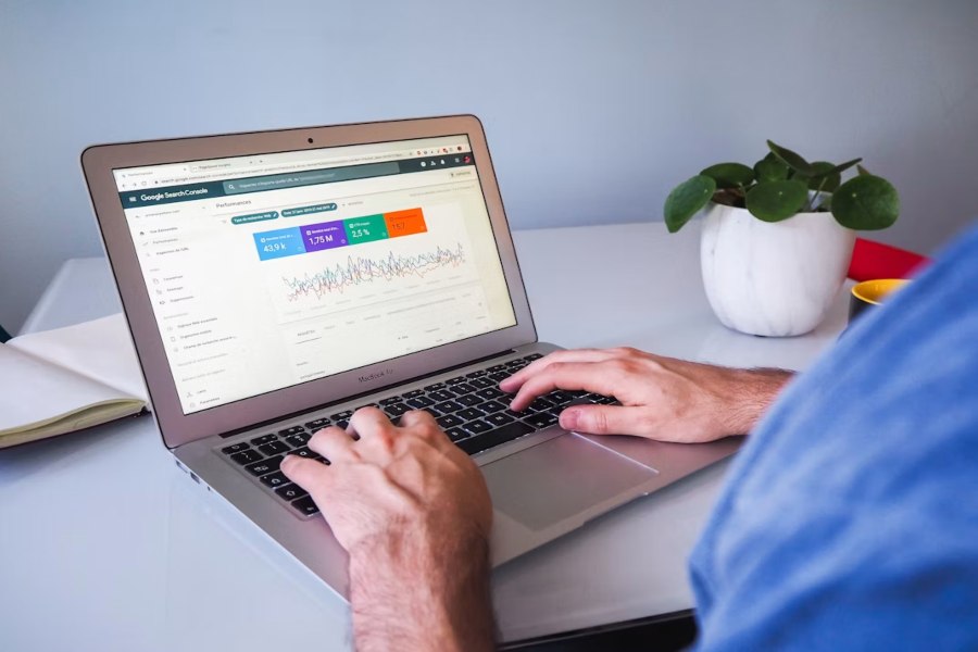 Can I Use Competitor Brand Keywords in Google Ads
